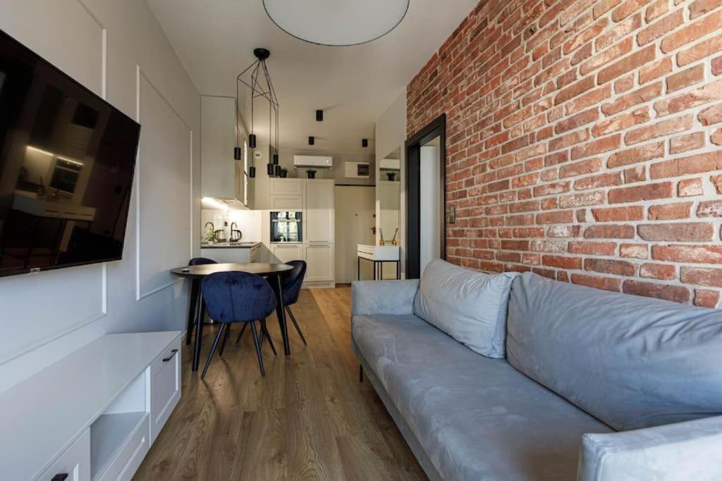 Golden Apartments Wroclaw - Great Location - Cozy And Bright&Janapawla19 Luaran gambar