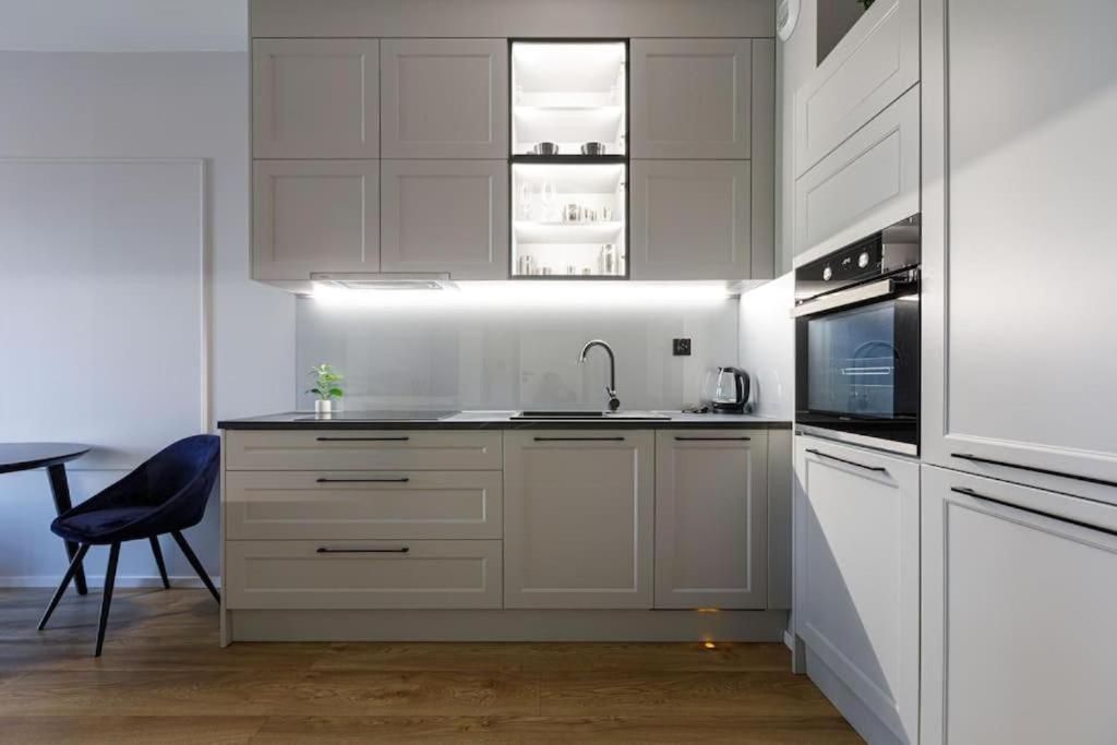 Golden Apartments Wroclaw - Great Location - Cozy And Bright&Janapawla19 Luaran gambar